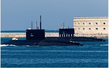 Hải quân Anh theo dõi tàu ngầm tàng hình lớp Kilo của Nga 3 ngày