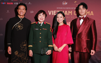 'Mưa đỏ' gây xúc động khi trình chiếu tại Pháp