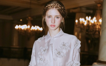 Sơ mi công sở và những phong cách mới mẻ từ văn phòng đến đường phố