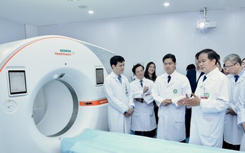 Hơn 1.500 thiết bị y tế hiện đại tại Bạch Mai chính thức đưa vào hoạt động
