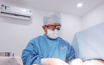 'Gãy súng' do bắt chước tư thế khó trong phim khi quan hệ tình dục