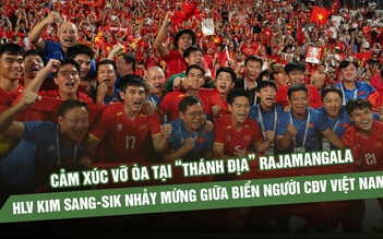 Cảm xúc vỡ òa tại Rajamangala, HLV Kim Sang-sik nhảy mừng giữa biển CĐV Việt Nam