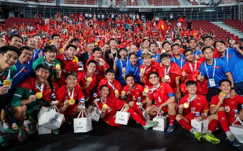 Đề xuất trao tặng bằng khen của Thủ tướng cho 304 VĐV, HLV giành HCV SEA Games, có cả HLV Kim Sang-sik