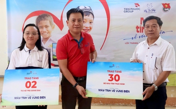 Mở rộng cơ hội tiếp cận công nghệ cho học sinh vùng biên giới