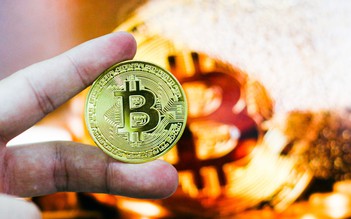 Giá Bitcoin hôm nay 23.12.2025: BTC giảm khi vàng và cổ phiếu đều tăng