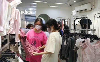 Tết chưa đến đã 'hụt hơi' vì nhiều khoản chi