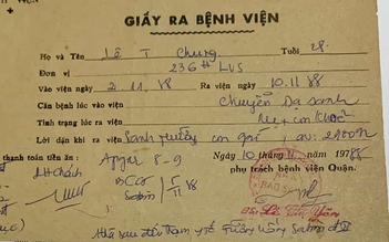 Tờ giấy ra viện được người mẹ giữ suốt 37 năm