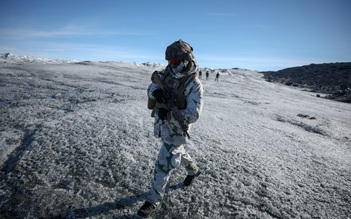 Khi một nước rời thuyền