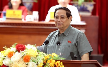 Thủ tướng Phạm Minh Chính: Đào tạo nhân lực y tế và giáo dục phải toàn diện