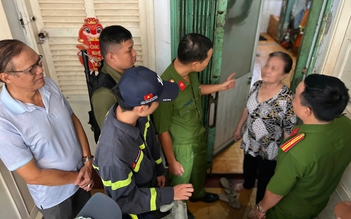 Công an TP.HCM tiếp tục 'đi từng ngõ, gõ từng nhà' xóa 'chuồng cọp'