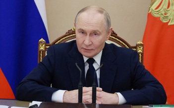 Chiến sự Ukraine ngày 1.405: Nga tuyên bố đang tiến quân, ra điều kiện hòa bình