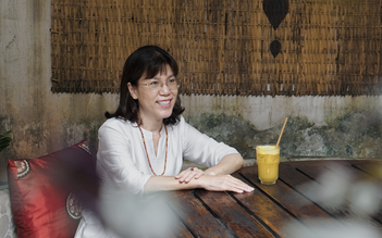 Sếp nữ bỏ lương hơn 200 triệu mở quán chay kiếm bình an