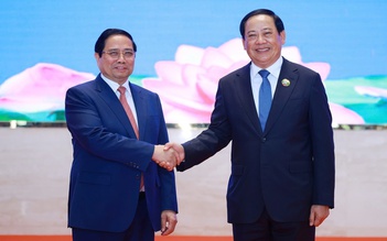 Việt Nam - Lào nhất trí tăng cường kết nối hai nền kinh tế