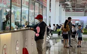 Bến xe Miền Đông mới vắng khách về quê nghỉ Tết Dương lịch, vì sao?