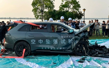 Cách thử độ bền ô tô cực 'dị' của các hãng xe Trung Quốc