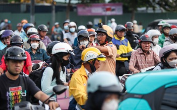 TP.HCM ùn tắc gia tăng