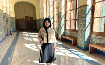 Cô gái khiếm thị đạt 7.5 IELTS