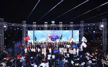 Singular Signature - Chuyến hải trình ‘độc bản’ khởi động nhà phố vườn ven sông THE SOLIA