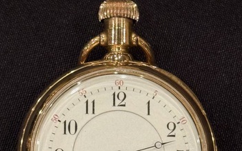 Đồng hồ vàng của cặp đôi nổi tiếng trên tàu Titanic được bán 60 tỉ đồng