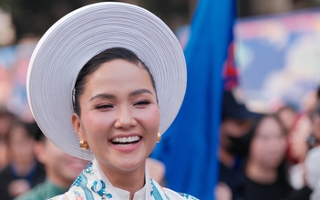 H’Hen Niê, Lọ Lem tái hiện vẻ đẹp cổ phục Việt trong 'Bách Hoa hỷ sự'