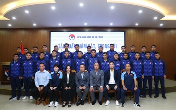 Kiểm tra thể lực trọng tài, VFF cho ‘khởi tranh’ lớp tập huấn rất quan trọng 