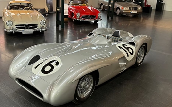 Chiếc Mercedes W196 R đời 1955 phá kỷ lục đấu giá