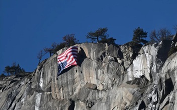 Lý do nơi này treo ngược lá cờ Mỹ