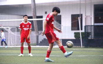 Chanboutloan Keoouthay: 'Tôi sẽ không ăn mừng khi thắng đội Trường ĐH Lào'