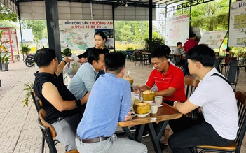 Nhà đầu tư tỏa đi khắp nơi 'săn' nhà đất