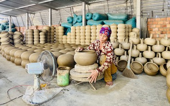 Chạm tay vào linh hồn gốm cổ Sa Huỳnh
