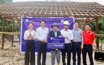 Điện lực Quảng Bình tặng 5 ngôi nhà tình nghĩa