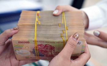 Nhiều lãnh đạo doanh nghiệp chi tiền tỉ mua cổ phiếu