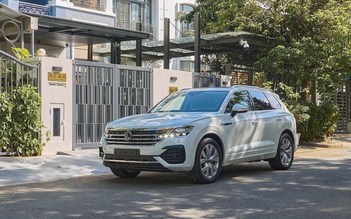 SUV Đức Volkswagen Touareg có đáng giá 2,7 tỉ đồng?