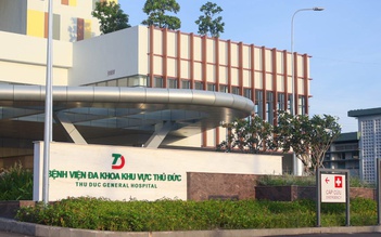 Bệnh nhân vui mừng khi vào Bệnh viện đa khoa khu vực Thủ Đức mới