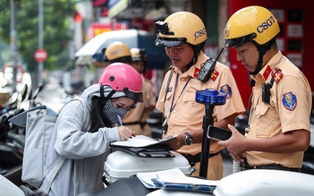 Để không tái diễn 'vượt đèn đỏ, leo vỉa hè'