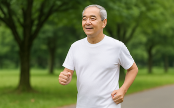 Kỹ thuật đi bộ được nghiên cứu từ Nhật rất tốt cho người lớn tuổi