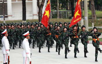 Đi xem diễu binh, diễu hành cần có những kỹ năng này...