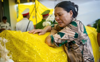 Lần về thăm nhà cuối cùng của thiếu tá công an hy sinh khi truy bắt tội phạm ma túy