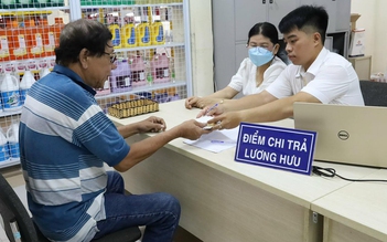 Đề xuất tăng tuổi nghỉ hưu cho một số công chức lên 70