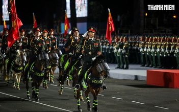 Diễu binh là gì, có khác diễu hành, duyệt binh?