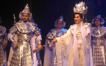 'Câu thơ yên ngựa' - bản anh hùng ca vượt thời gian