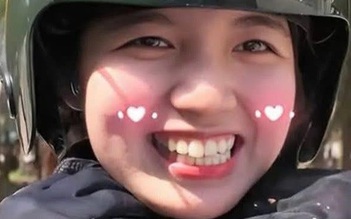 Hai nữ chiến sĩ có 'nụ cười tỏa nắng' khiến dân mạng xao xuyến