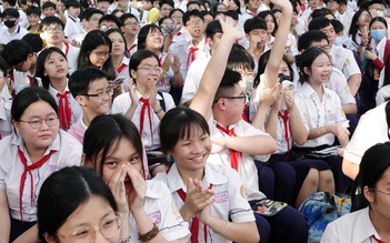 Sáp nhập tỉnh, bỏ cấp huyện: Không ảnh hưởng người học