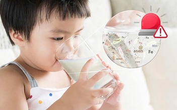 Đừng mắc 2 sai lầm nguy hại về nguồn nước khi pha sữa cho con