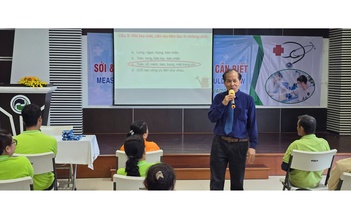 VWS tập huấn phòng chống bệnh sởi và thời tiết cho người lao động

