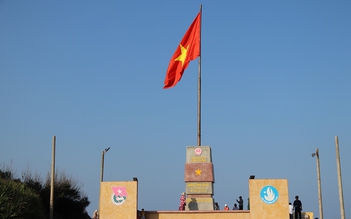 Để đảo Phú Quý vươn mình trong kỷ nguyên mới