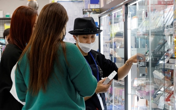 Smartphone có bền bỉ đến mấy, ốp lưng vẫn cần thiết