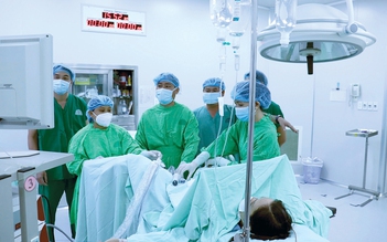 Bệnh viện Quân y 120 chào mừng 50 năm đất nước thống nhất