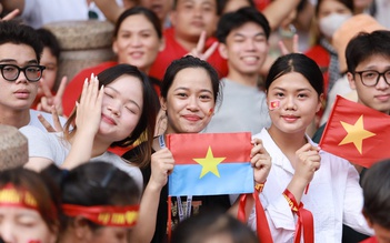 Diễu binh 30.4 ở TP.HCM: Một buổi sáng mãn nguyện, trọn vẹn trong tim người dân