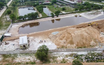 Bắt quả tang 'điểm nóng' khai thác cát lậu: Thêm trang trại có dấu hiệu sai phạm
